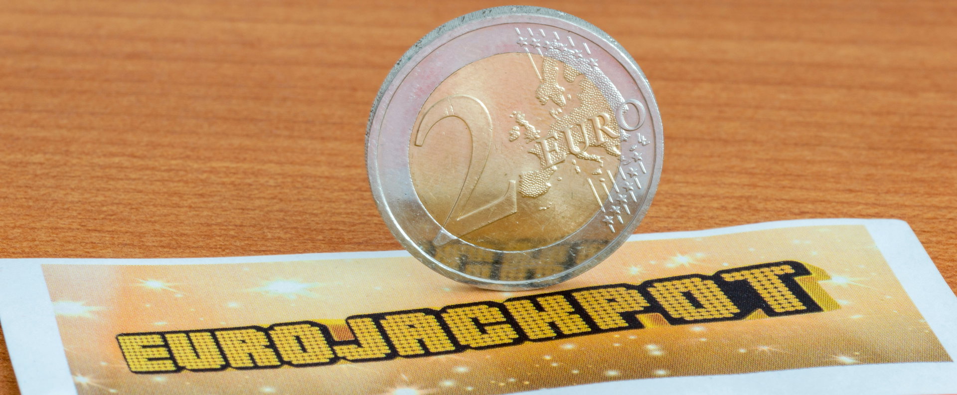 Ma este elvihető a rekord-főnyeremény: 44,1 milliárd forint a tét az Eurojackpoton!