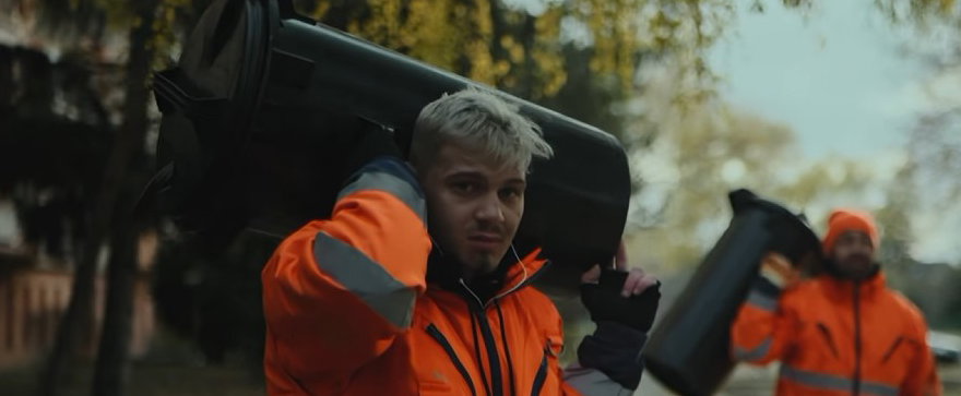 Elképesztő rekordot döntött a magyar rapper, aki kukásként kezdte