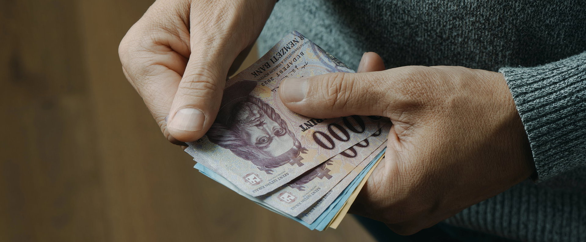 Változik a nyugdíjasok pénze 2027-ben, mutatjuk, kik kaphatnak többet és kik kevesebbet