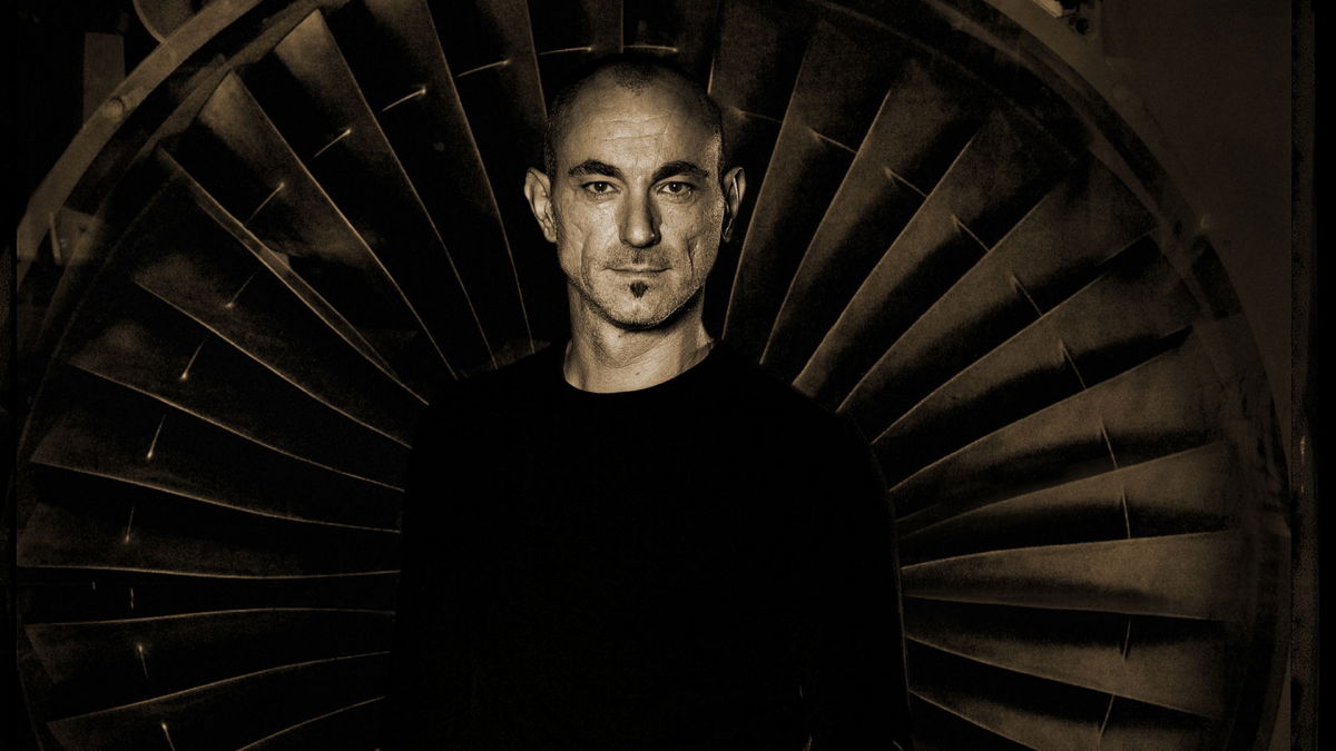 Elhunyt Robert Miles