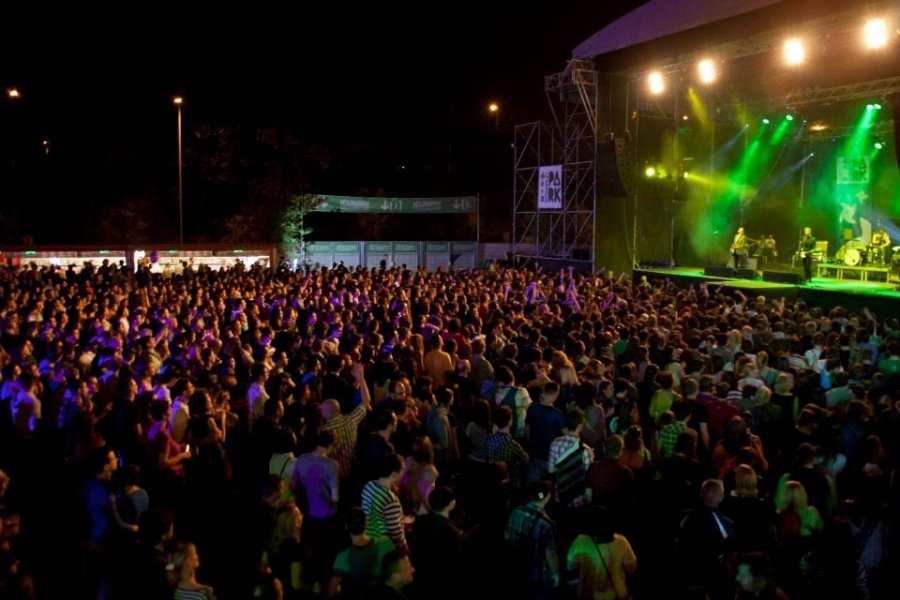 Zár a Budapest Park, de áprilisban újra buli