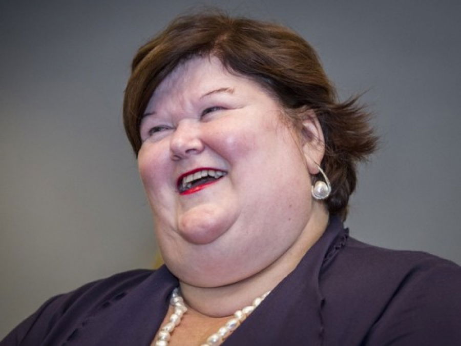 Tibi atya hivatalosan is bocsánatot kért Maggie de Block miatt