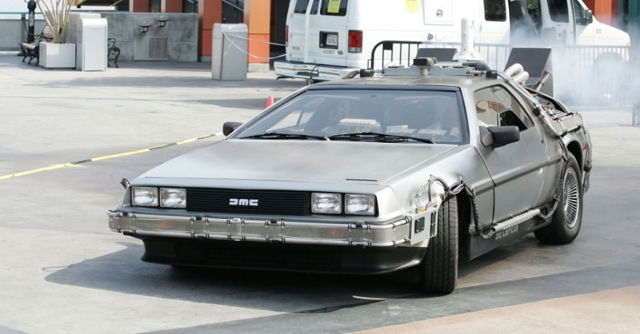 Újra gyártják a DeLorean-t