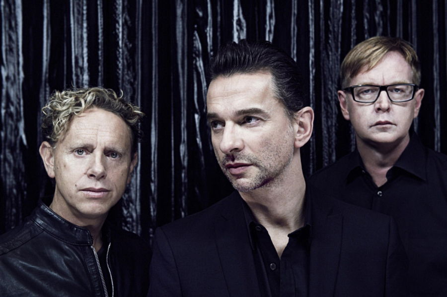 Csaknem az eddigi össze klipjét kiadja a Depeche Mode