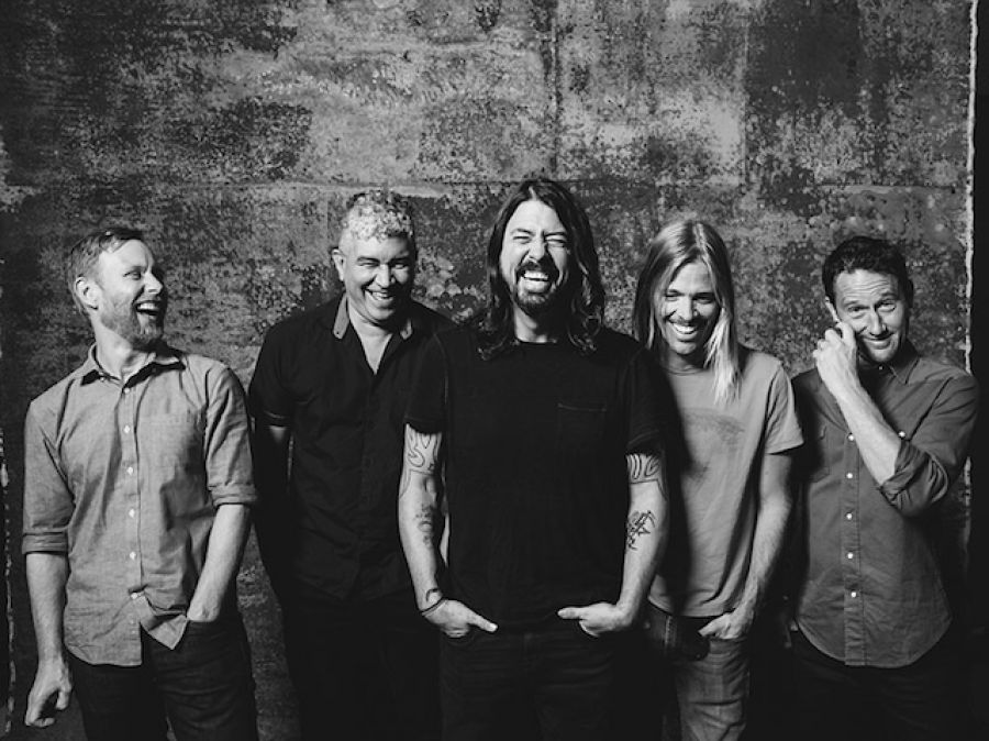 Megvan még a Sziget plakát, amikor itt járt a Foo Fighters