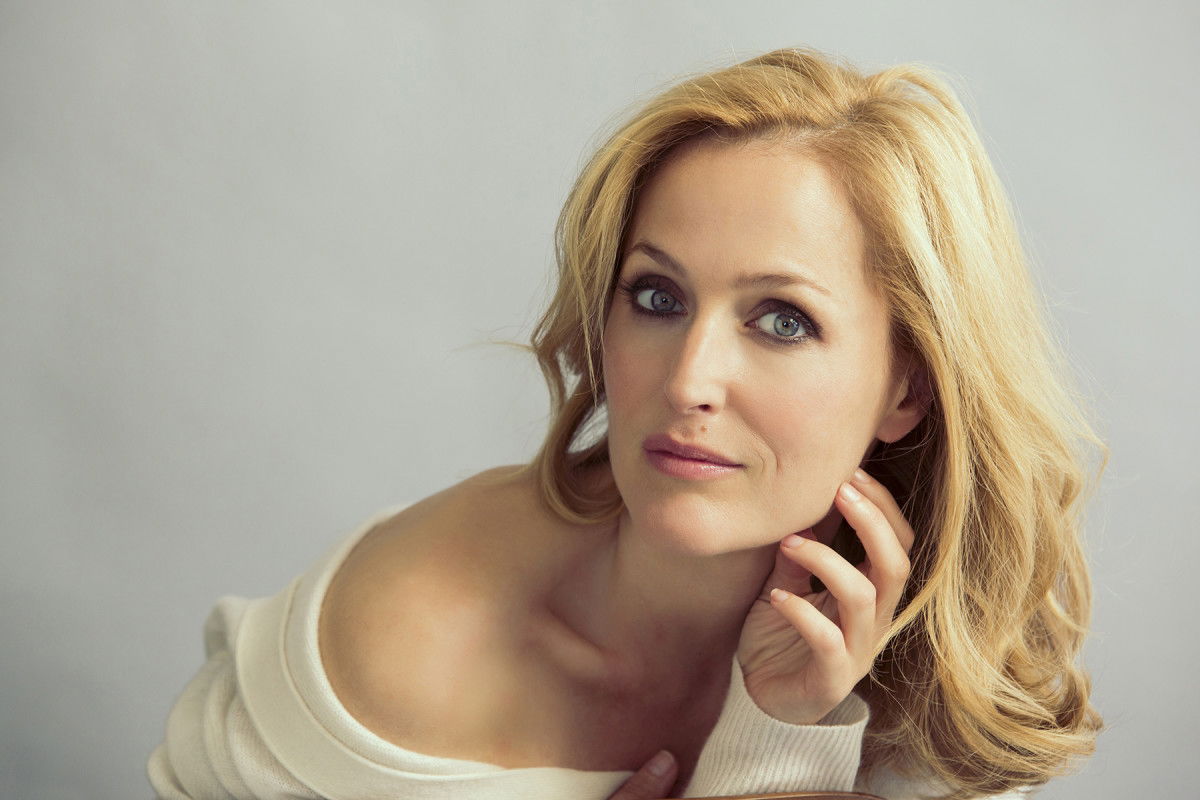 Gillian Anderson megkapja a jól megérdemelt csillagát Hollywoodban