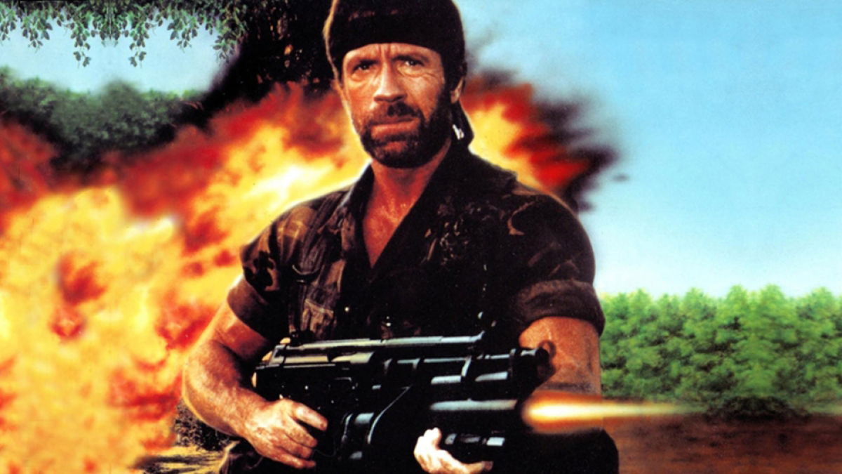 Chuck Norris szakmai tanácsokkal a zsebében jöhet hazánkba