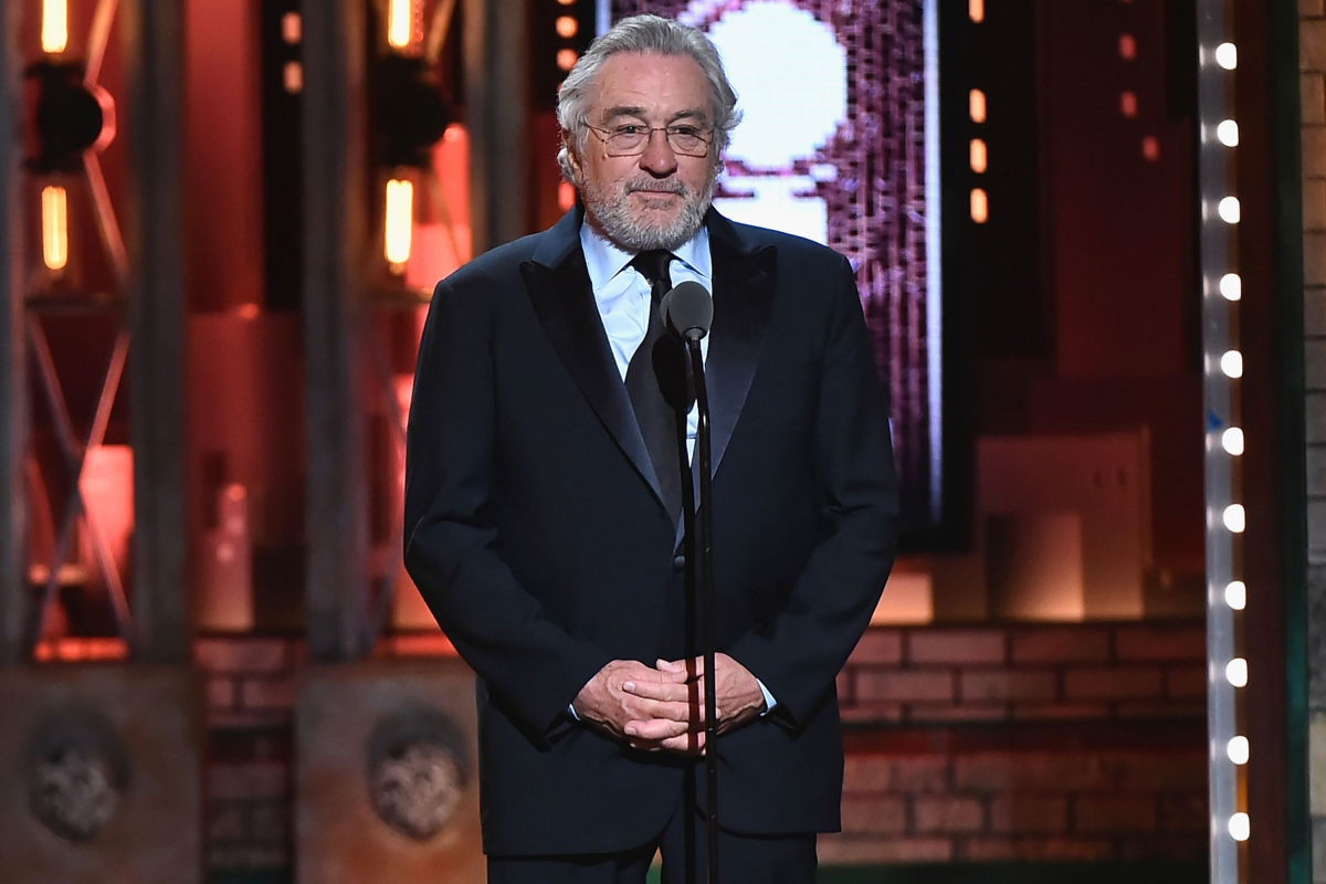 Robert De Niro tizenkilenc év után valóban elválik a feleségétől