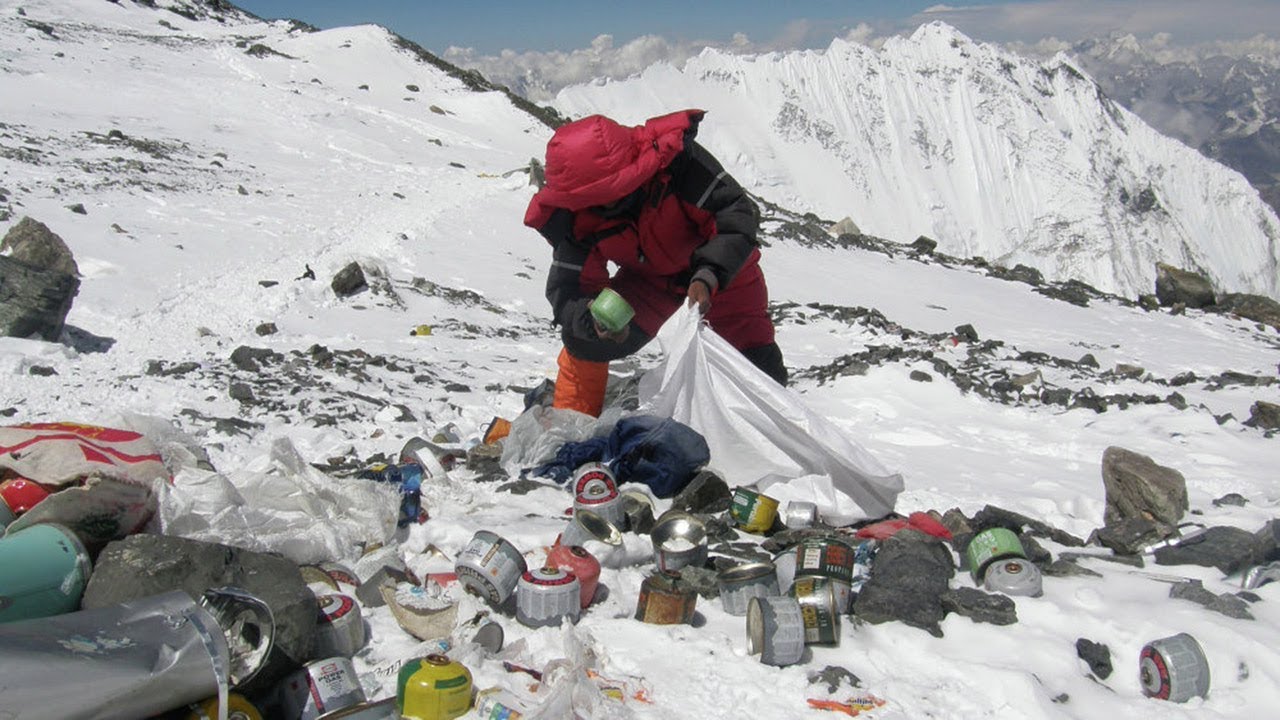 Annyi a szemét, hogy lezárták Mount Everest alaptáborát