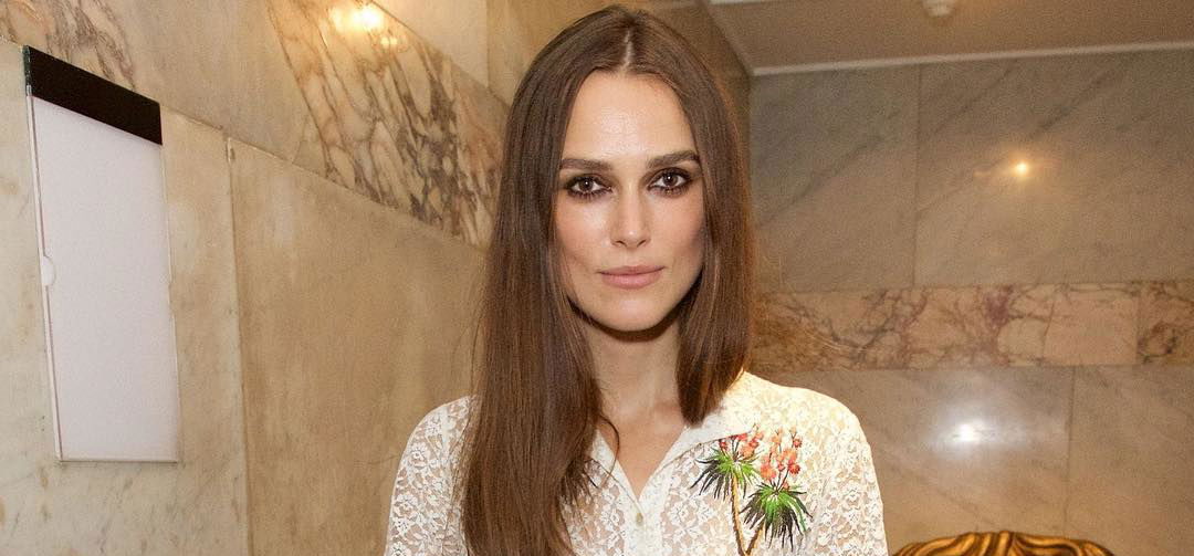 Keira Knightley hihetetlen módon játszotta el a Despacito-t