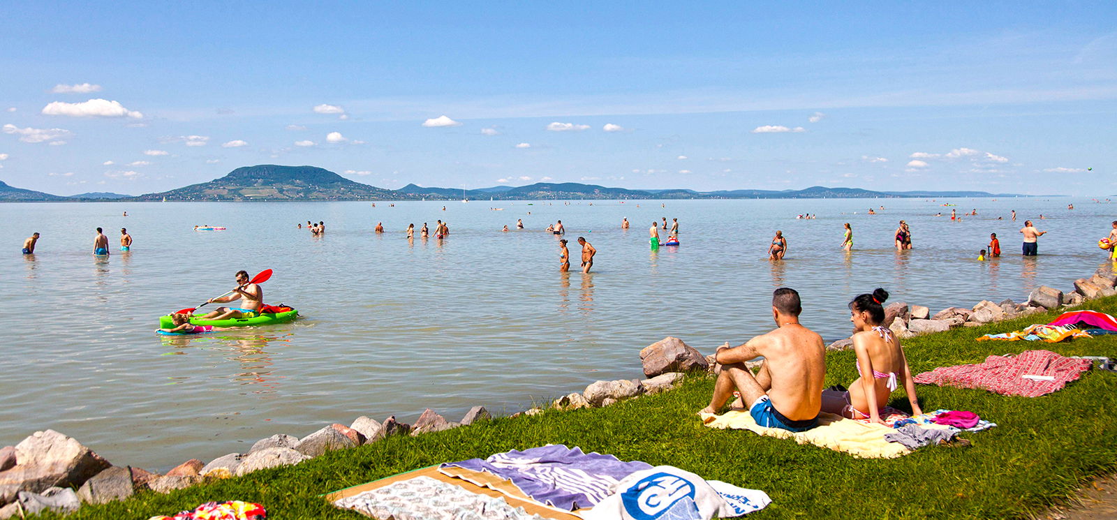 Öt balatoni település szabad strandja újul meg