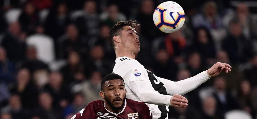 Ronaldo: befejelte a 100-ikat, megvette a világ legdrágább autóját