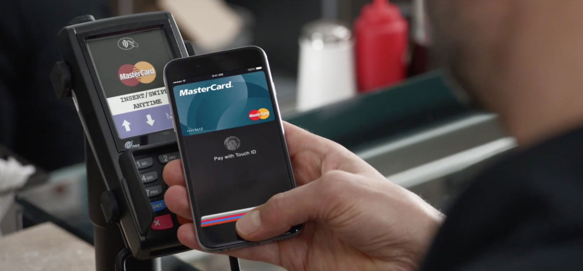 Magyarországon is elindul az Apple Pay