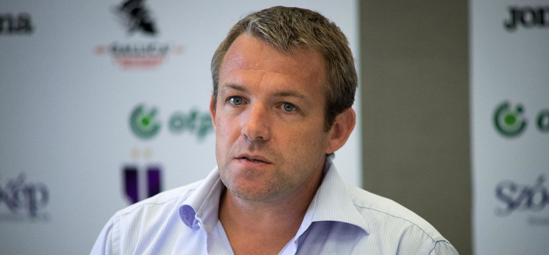 Az Újpest tulaja alaposan felpofozta magát egy interjúban