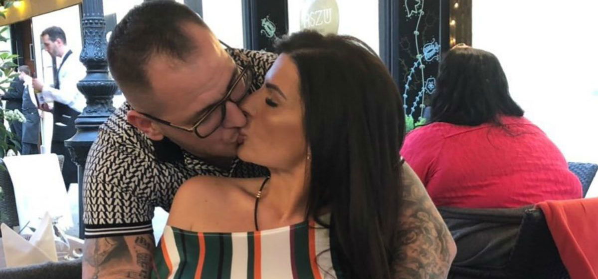 Curtis: Némi komplikáció lépett fel