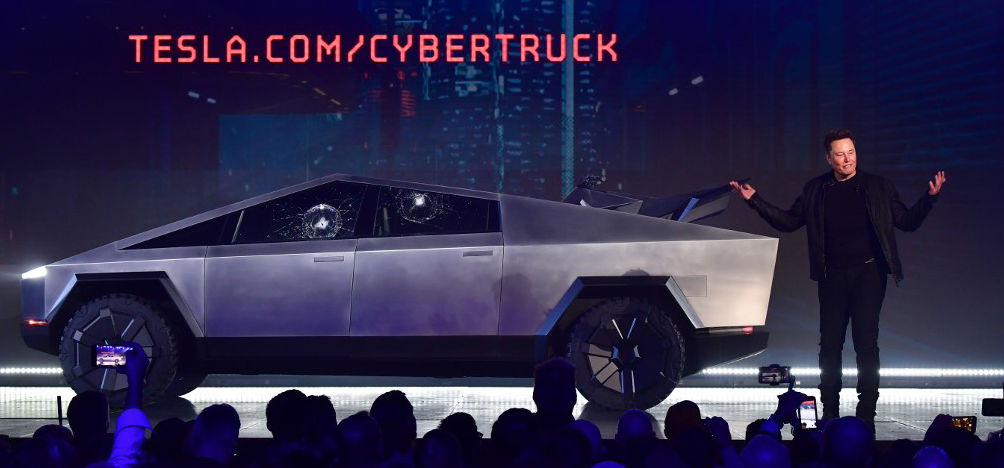 Miért tört be a Tesla Cybertruck üvege?