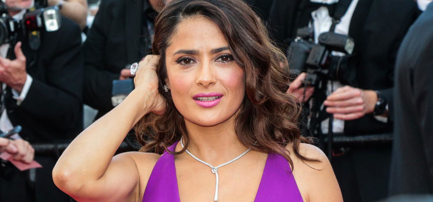 Salma Hayek-et is utolérte a sztárok sorsa – fotó