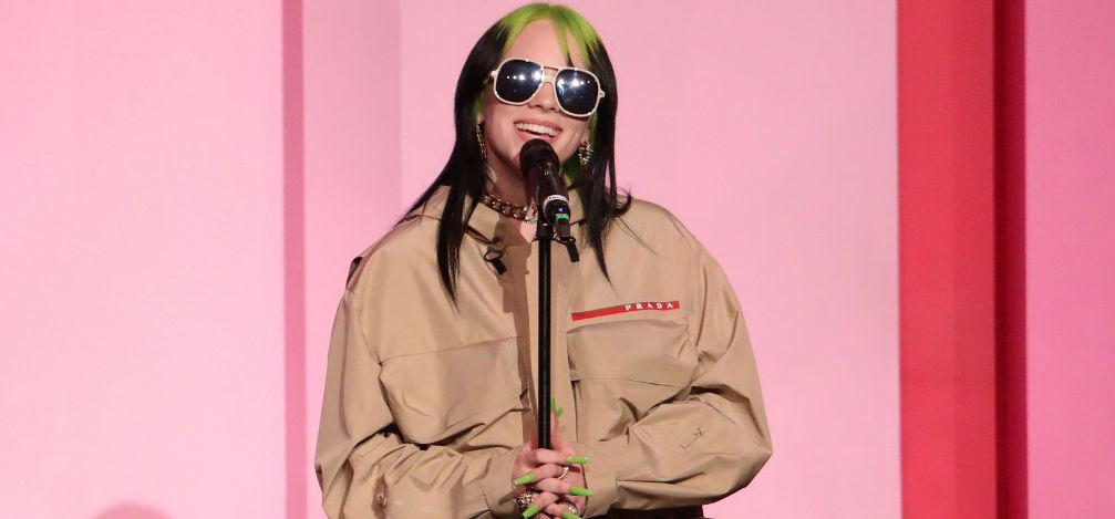 Billie Eilish énekli az új James Bond-film zenéjét