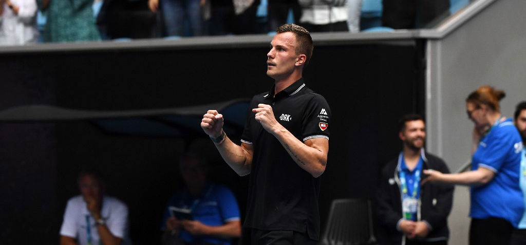 Australian Open: Fucsovics pályafutása legnagyobb győzelmét aratta – videó