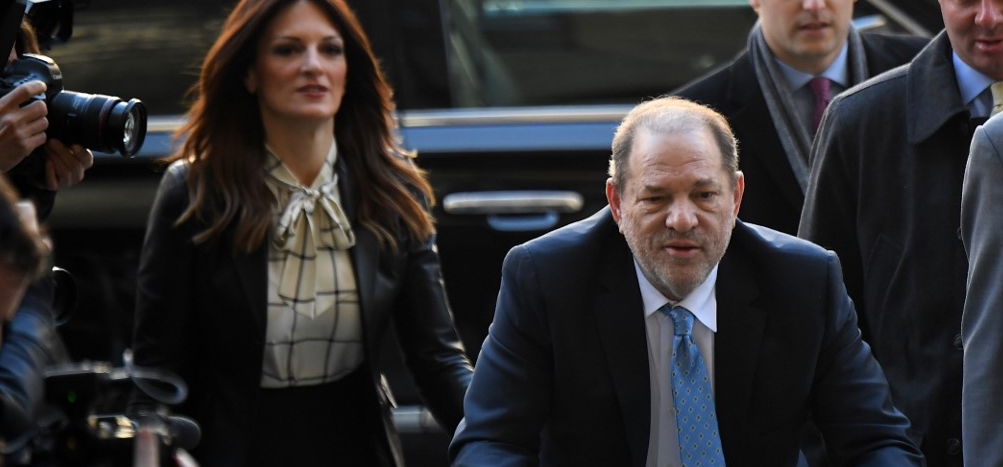 Börtönbe megy Harvey Weinstein, bűnösnek találta az esküdtszék 