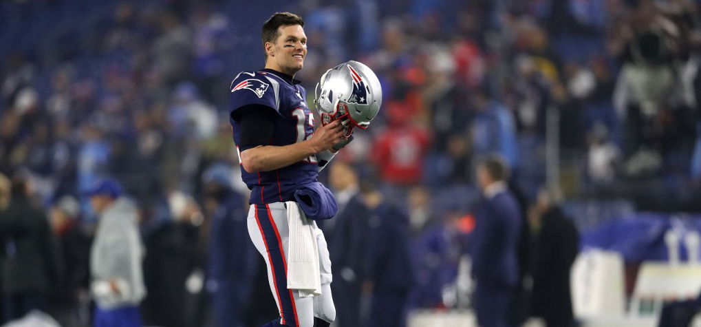 Elhagyja húszéves királyságát Tom Brady – videó