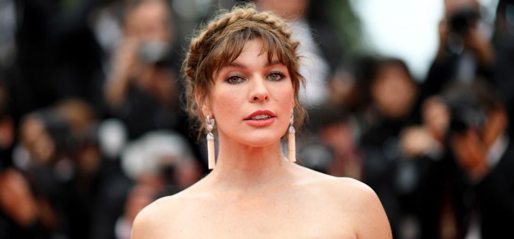 Milla Jovovich szoptatós fotójától felrobbant az internet