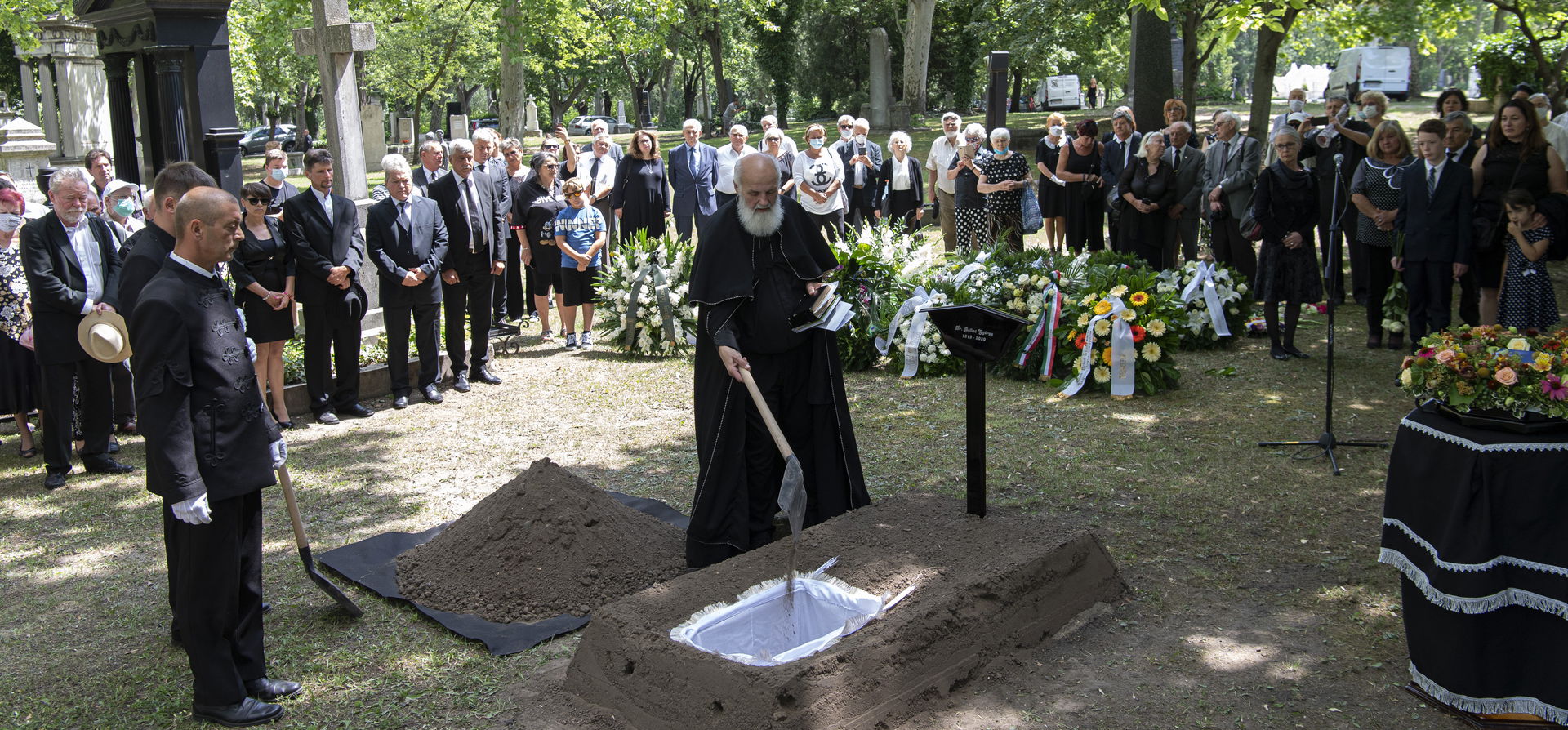 Eltemették Bálint Györgyöt – képek 