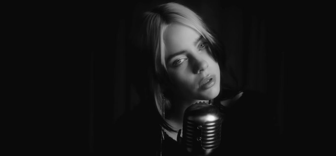 Végre megérkezett Billie Eilish James Bond főcímdalának a klipje