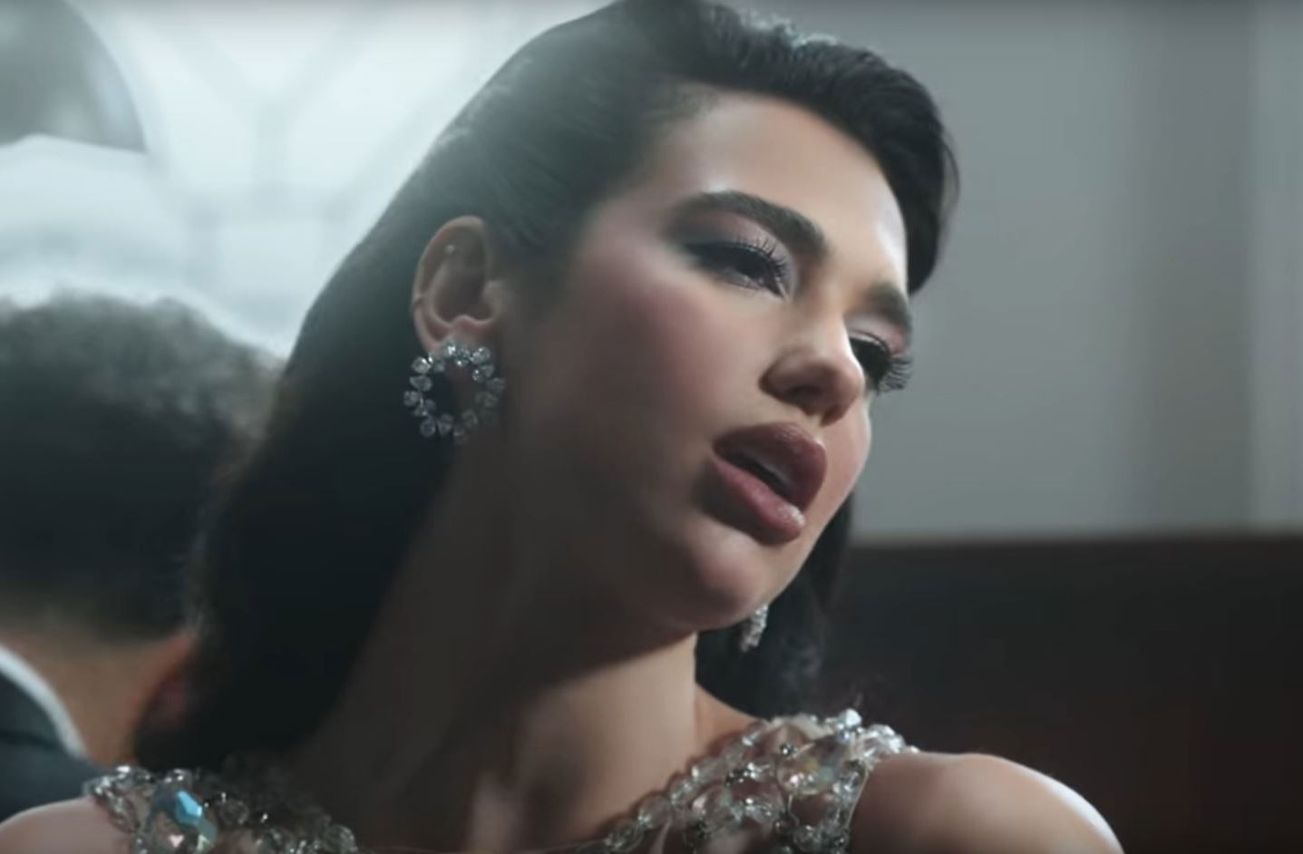 Dua Lipa új klipjében megismerhetjük a Titanic legszerencsésebb homárját –  videó | Promotions.hu