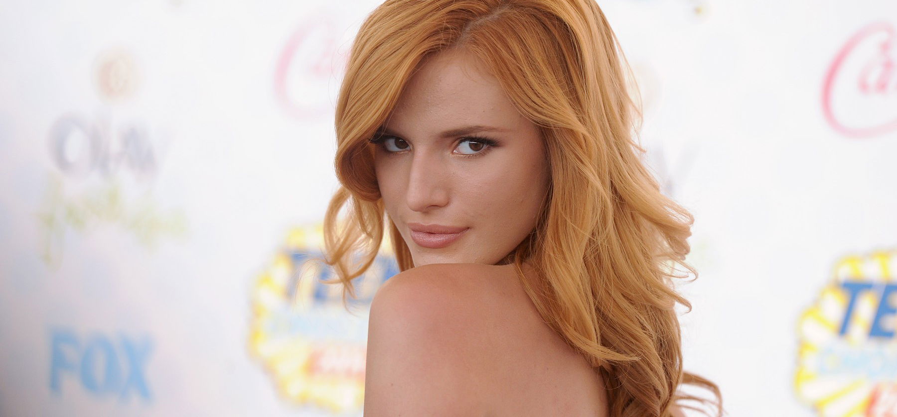 Bella Thorne egykor a Disney tinisztárja volt, most pedig millióknak mutogatja a tökéletes popsiját – fotó