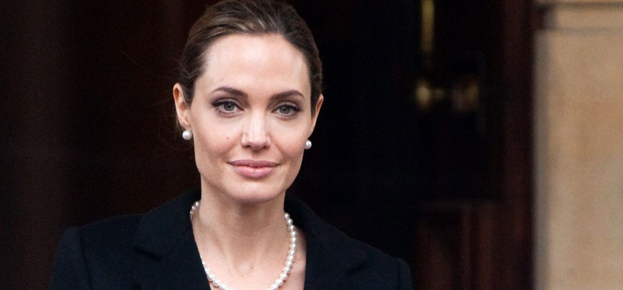 Nem fogod elhinni! Angelina Jolie ismét a volt férjével kavar?