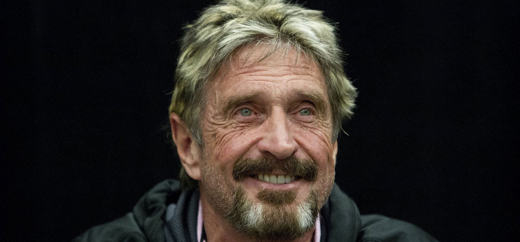 Döbbenet! John McAfee nem is lett öngyilkos, hanem meggyilkolták?