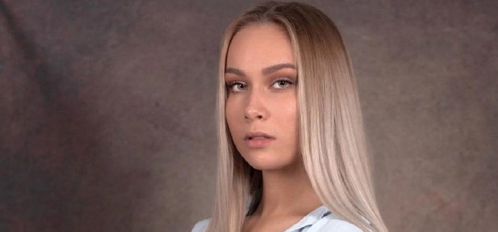 Brutálisan feszes melleket villantott Benedek Réka - fotó | Promotions.hu