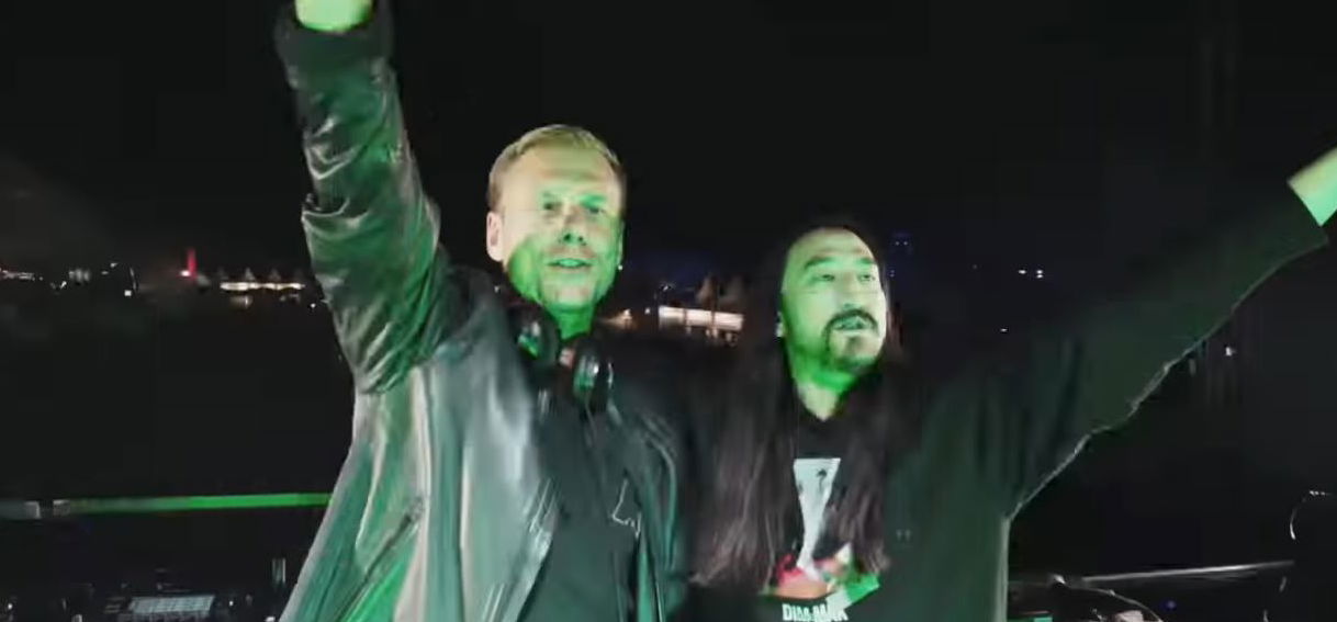 Valóra vált álom: összefogott Armin van Buuren és Steve Aoki, hogy elhozzák nekünk az év egyik legveretősebb bulihimnuszát – klip