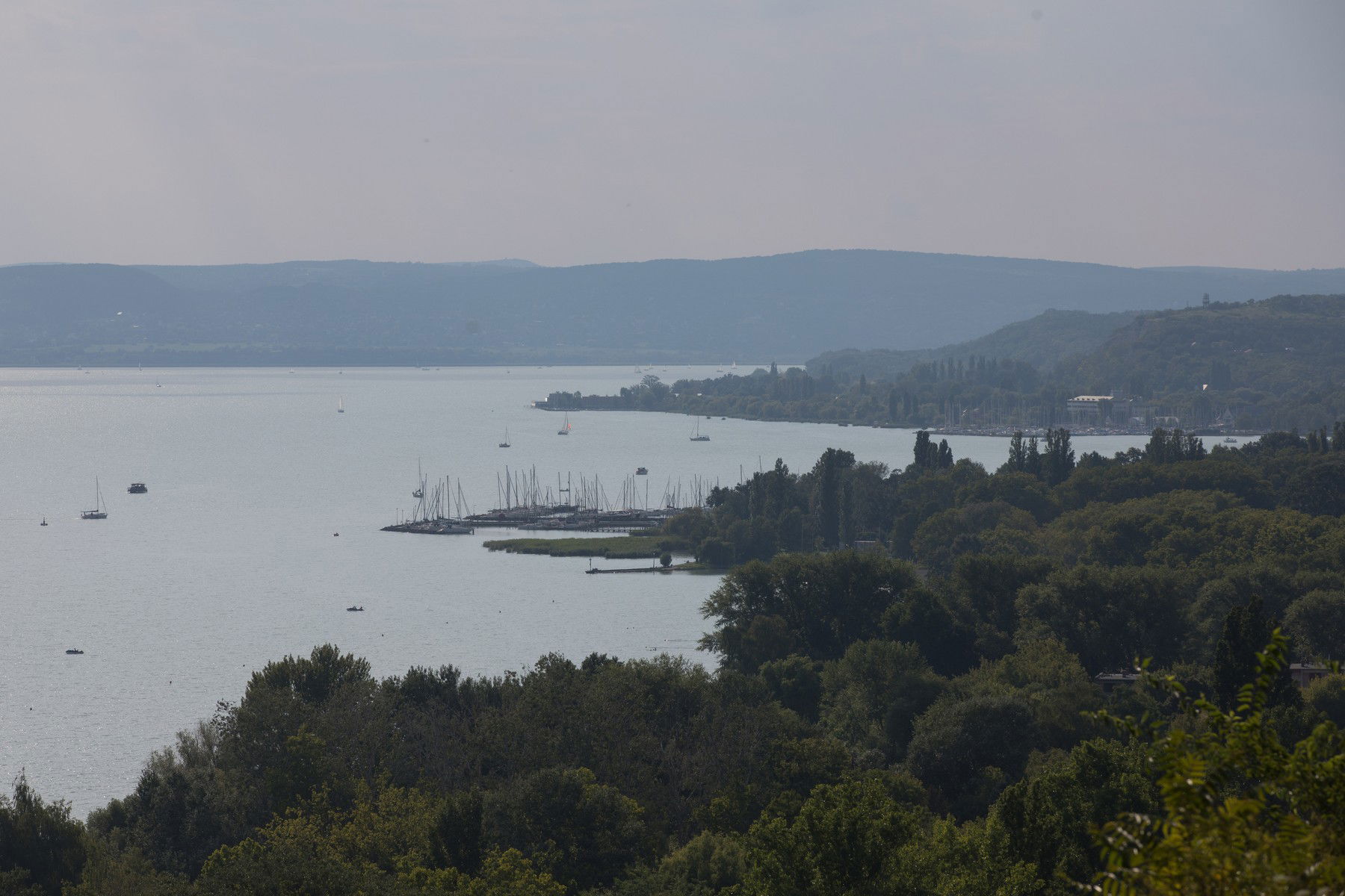 Rejtélyes csodajármű roncsa rejtőzik a magyar tenger, a Balaton mélyén már több mint 100 éve?