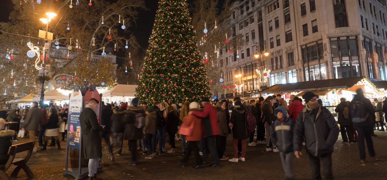 Megnyílt a Budapesti Adventi és Karácsonyi vásár, de nem mindenki látogathatja