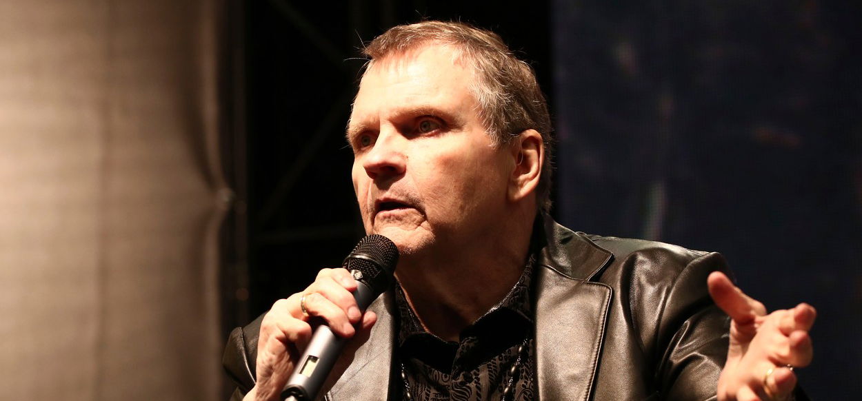 74 évesen elhunyt a legendás énekes, Meat Loaf