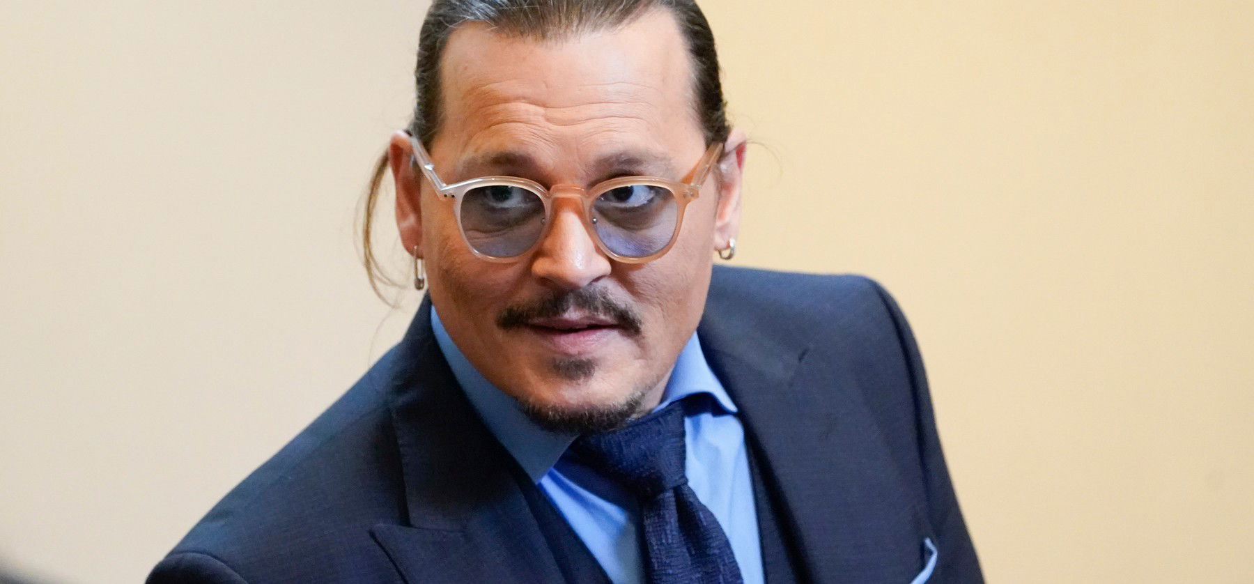 Johnny Depp végigszexelte egy luxushotel mind a 63 szobáját az exével