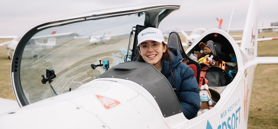 Meg Rutherford Seattle Nézd meg Zara Rutherford-ot, a legfiatalabb nőt, aki ultrakönnyű ...